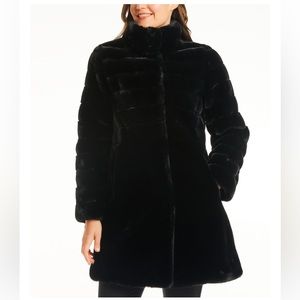 PETITE JONES NEW YORK FAUX-FUR COAT SIZE SMALL